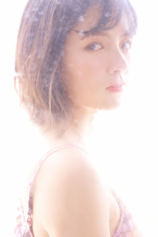 女特警被三四个黑人糟蹋